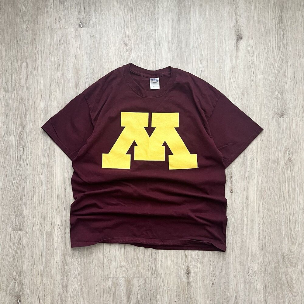 Minnesota Golden Gophers T-Shirt Mens Large Red NCAA College University Tee